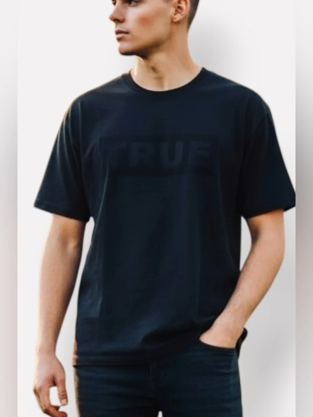 TRUE RELIGION Black Short Sleeve Crewneck Tee w Tonal 'TRUE' Logo Cotton T-shirt